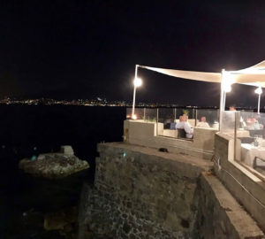 Blu Stone Restaurant: Un piccolo paradiso gastronomico a Castellammare 