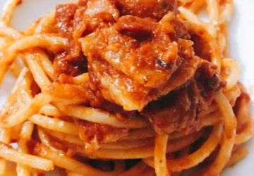 Amatriciana con bucatini Marulo