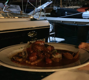 Ristorante Transatlantico: suggestivo locale ai piedi del Castel dell’Ovo