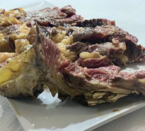 La burgeria D’Ausilio e il trionfo del panino solidale per La Scalzabanda