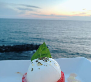 Deus Neptunus: i colori del mare fuori e dentro al piatto