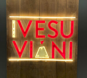 Pizzeria I Vesuviani: pizza in teglia, in pala o da padellino?