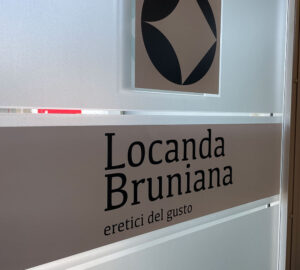 Locanda Bruniana: un viaggio contemporaneo per mare nel cuore di Nola