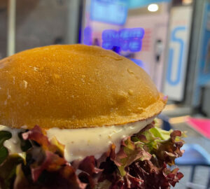 Over Five: lo street food del Vomero con il burger smashed 