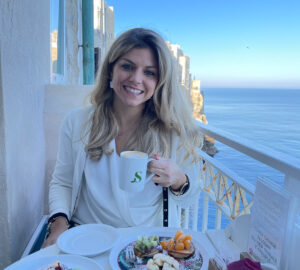 Caffe serafini: la colazione da vivere sul balconcino esclusivo a picco sul mare