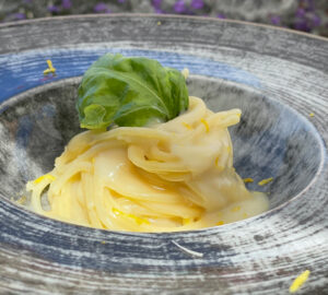 Hostaria La Tradizione: qualità, location e professionalità a Pozzuoli