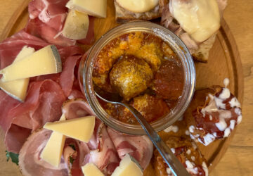 Vini e Boccacci nola